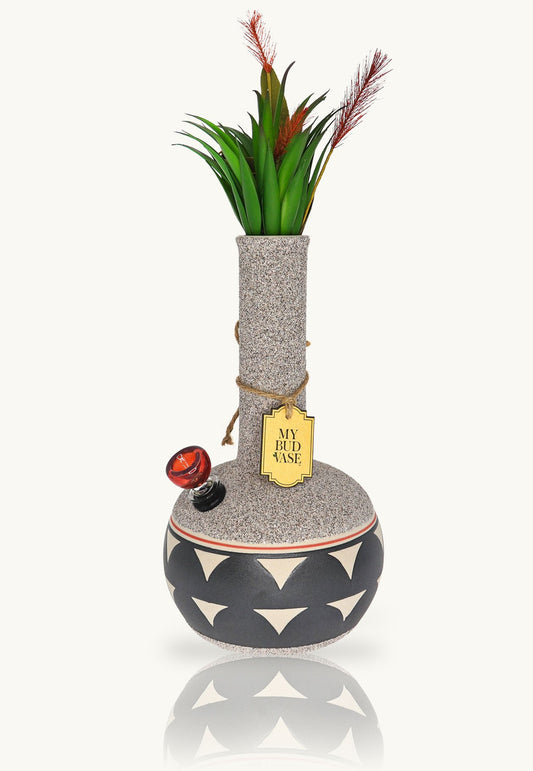 Coyōté Vase - Kemo Green, LLC